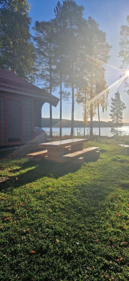 Lakeside Log Cabin Fraemby Udde Фалун Экстерьер фото